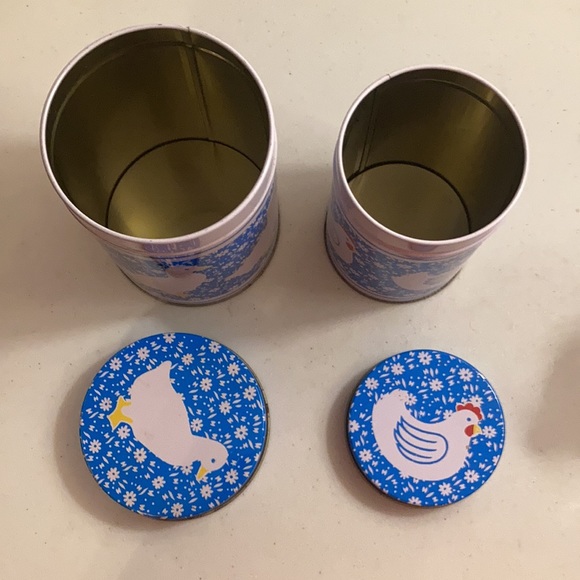 Set 2 vtg made Taiwan duck/rooster tin canisters - Picture 7 of 8